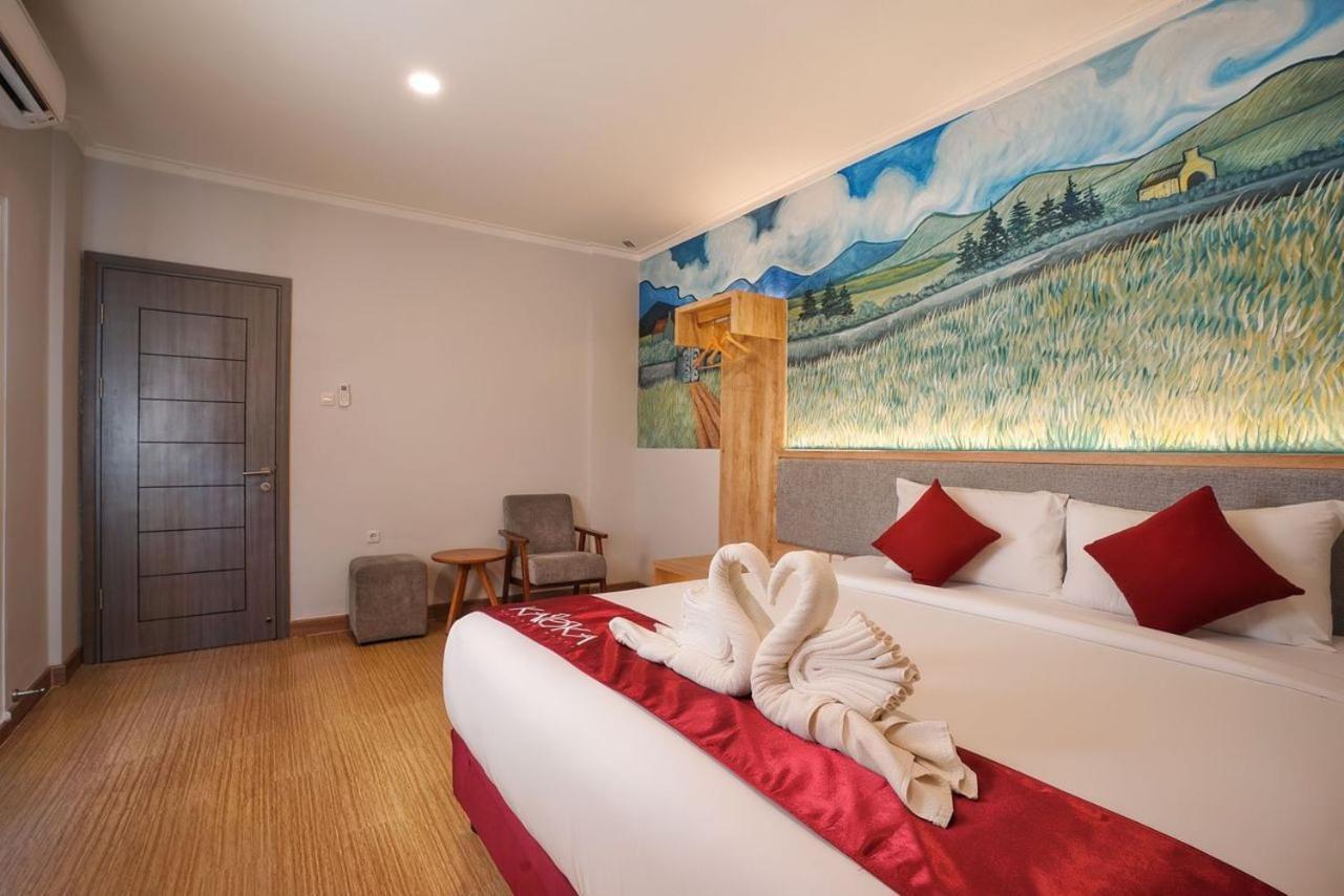 Kaloka Airport Hotel Sumbawa Besar Extérieur photo