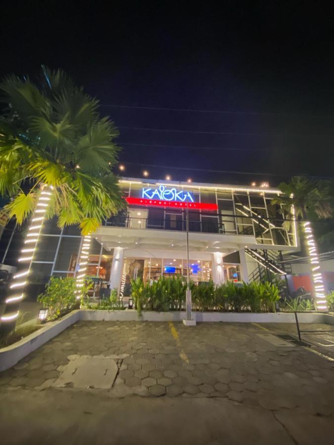 Kaloka Airport Hotel Sumbawa Besar Extérieur photo